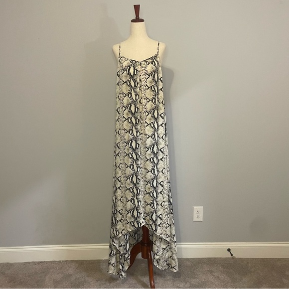 Pink Stitch Snake Skin Pattern Spaghetti Strap Dress- Size 6 - Picture 2 of 8